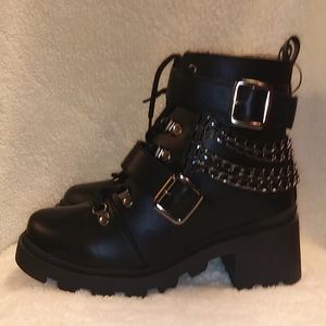 NWOT Black Black lace up Boots